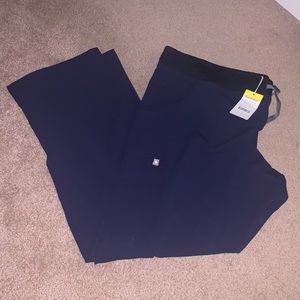 NWT FIGS scrub bottoms